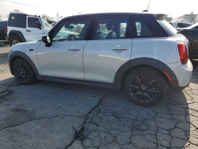 Photo 2 from auction – 2020 MINI COOPER with VIN WMWXU7C01L2L50170