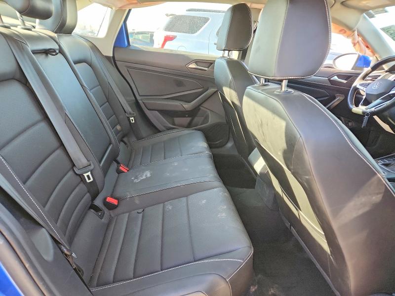 Photo 10 from auction – 2024 VOLKSWAGEN JETTA with VIN 3VW7M7BU2RM061174