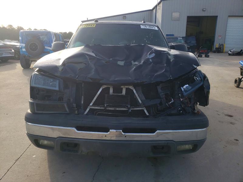 Photo 5 from auction – 2004 CHEVROLET SILVERADO with VIN 2GCEC19TX41252414
