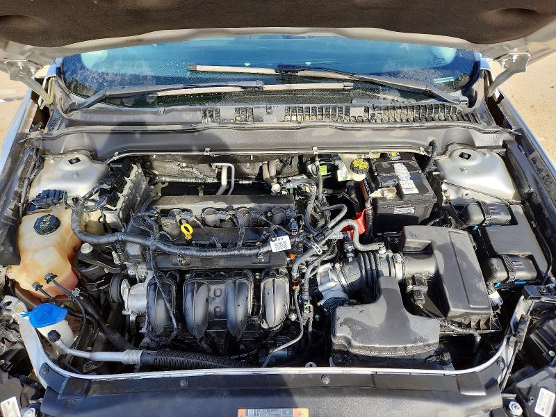 Zdjęcie 11 z aukcji – 2016 FORD FUSION z VIN 3FA6P0H70GR350607