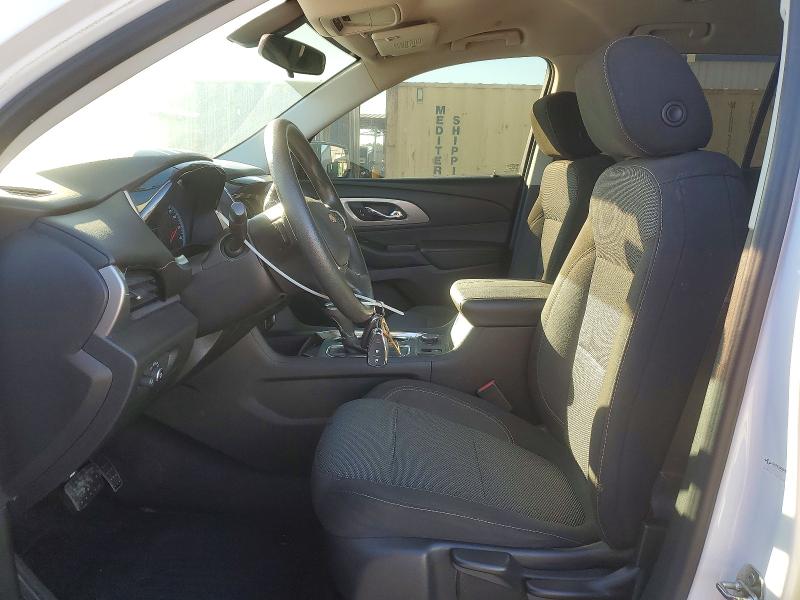 Photo 7 from auction – 2018 CHEVROLET TRAVERSE with VIN 1GNERFKW7JJ213207