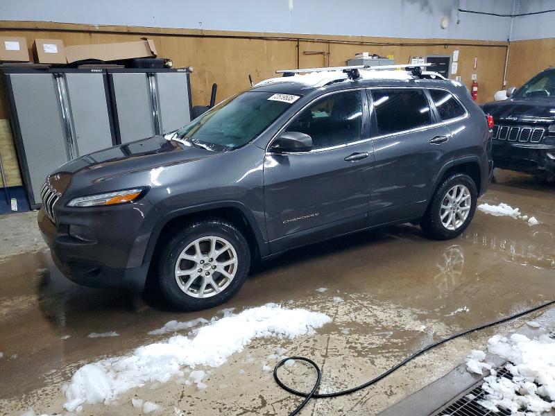 JEEP CHEROKEE 2017 with VIN 1C4PJMCBXHW594816 - Photo from auction