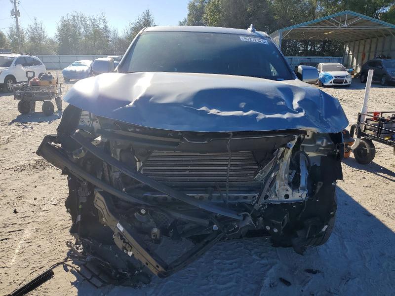 Photo 5 from auction – 2023 CHEVROLET SUBURBAN with VIN 1GNSKEKD2PR354728
