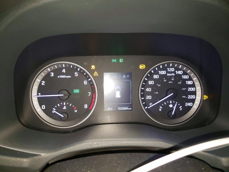 Photo 9 from auction – 2017 HYUNDAI TUCSON with VIN KM8J33A47HU334282