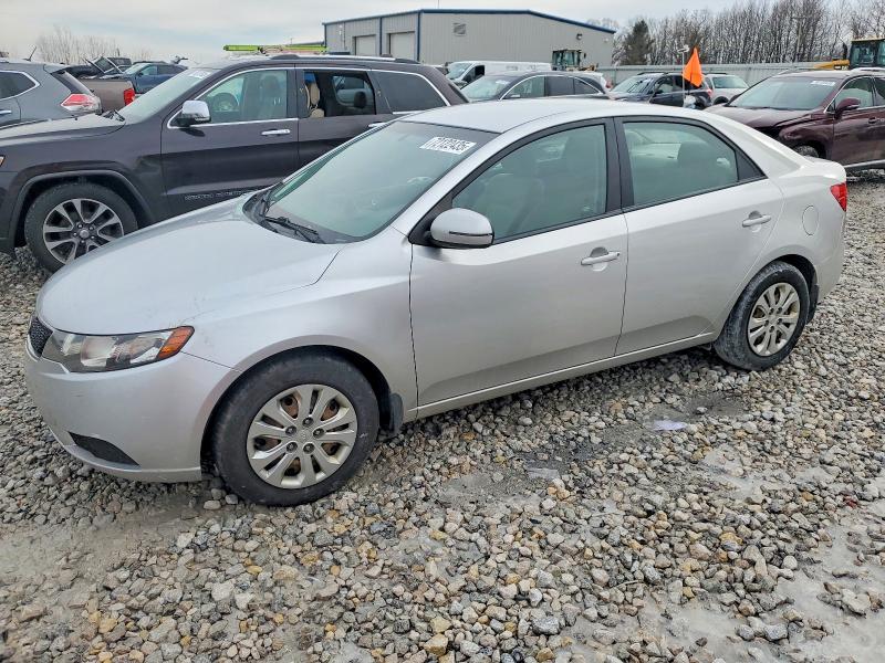 KIA FORTE EX 2013 with VIN KNAFU4A20D5687749 - Photo from auction
