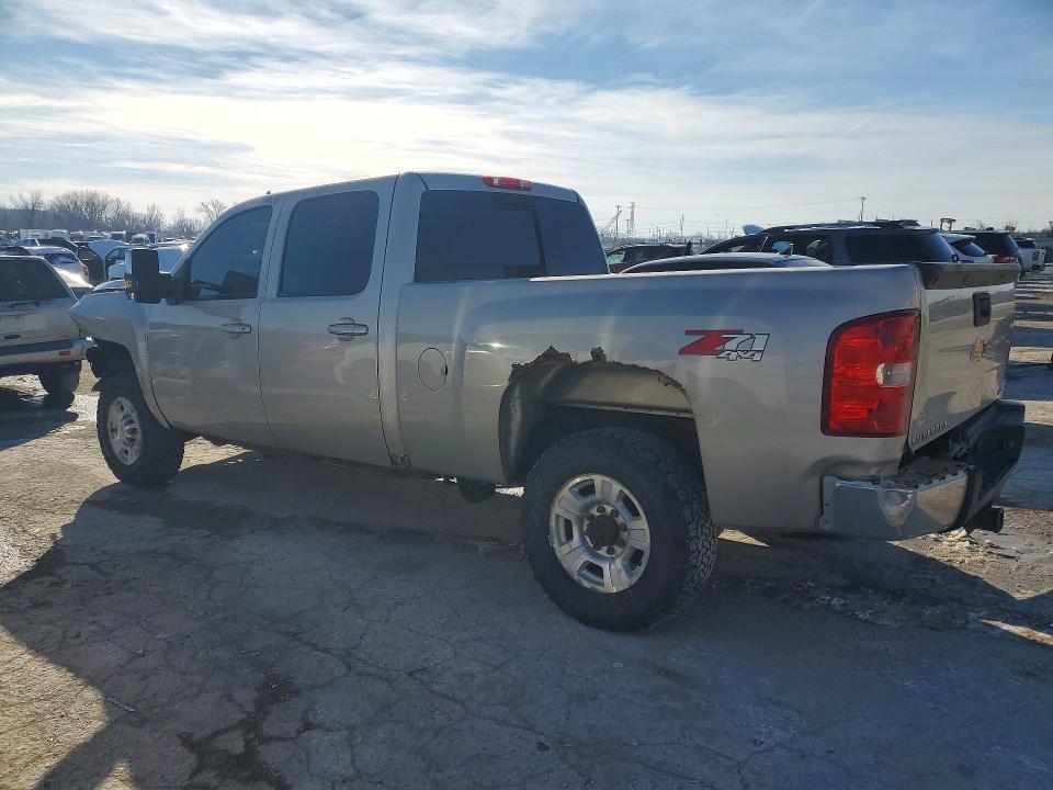 Photo 2 from auction – 2008 CHEVROLET SILVERADO with VIN 1GCHK23648F114116