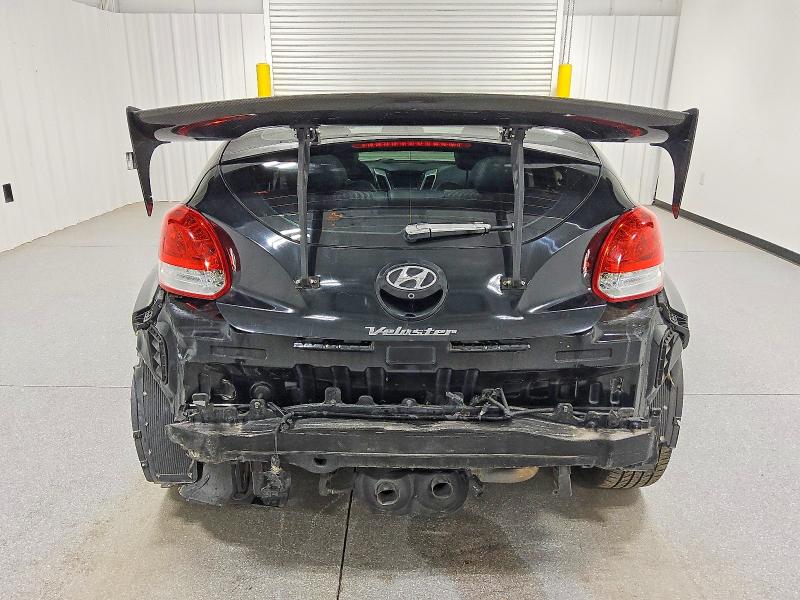 Photo 6 from auction – 2016 HYUNDAI VELOSTER with VIN KMHTC6AD7GU299736