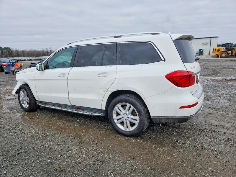 Photo 2 from auction – 2016 MERCEDES-BENZ GL 450 4MA with VIN 4JGDF6EE9GA664224