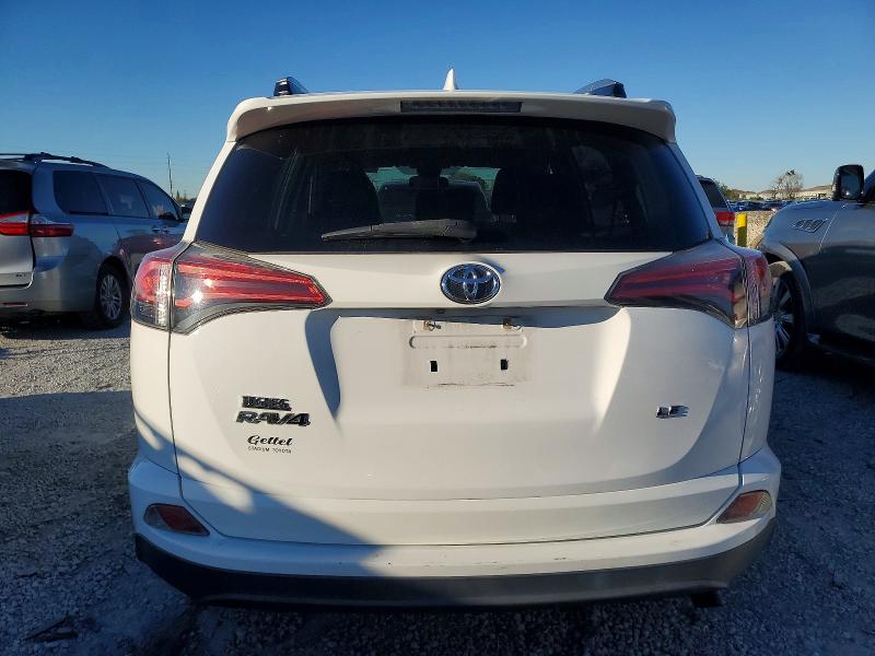 Photo 6 from auction – 2017 TOYOTA RAV4 with VIN 2T3ZFREV3HW332634