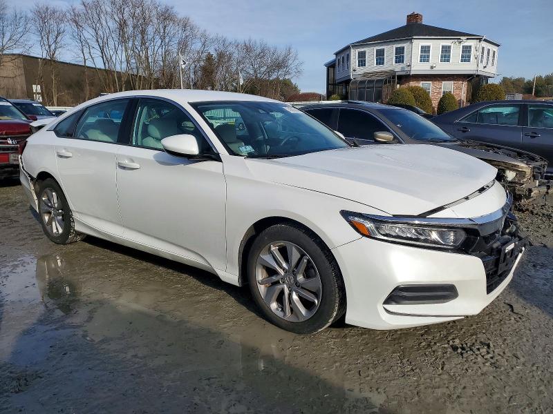 Photo 4 from auction – 2018 HONDA ACCORD with VIN 1HGCV1F17JA088241