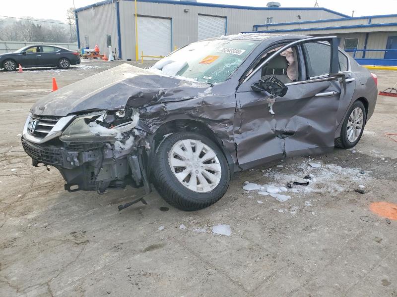 HONDA ACCORD EX 2015 with VIN 1HGCR2F75FA053431 - Photo from auction