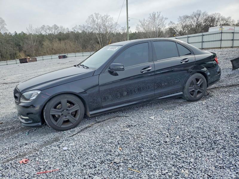 Photo 1 from auction – 2011 MERCEDES-BENZ C 300 4MAT with VIN WDDGF8BB4BR169842
