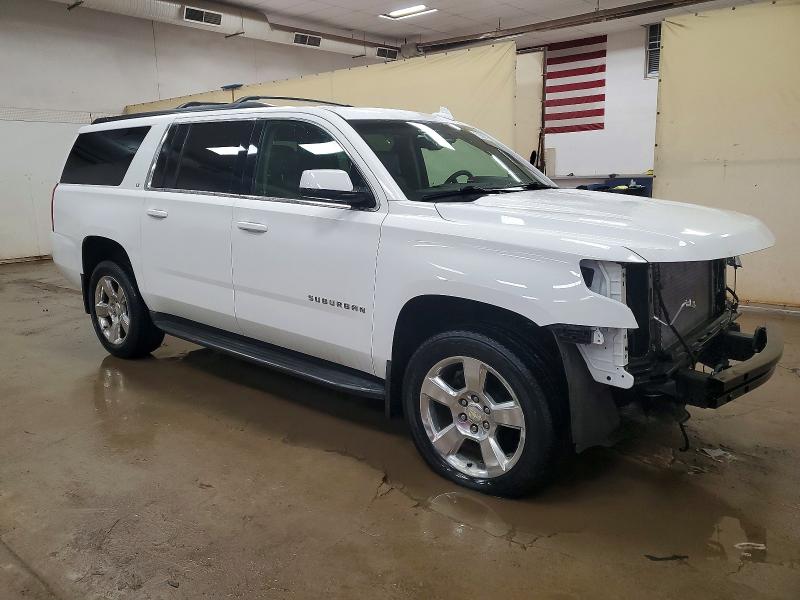 Photo 4 from auction – 2016 CHEVROLET SUBURBAN with VIN 1GNSKHKC9GR237060