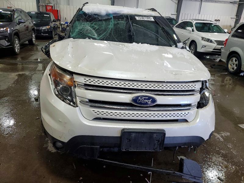 Photo 5 from auction – 2011 FORD EXPLORER L with VIN 1FMHK8F88BGA27638