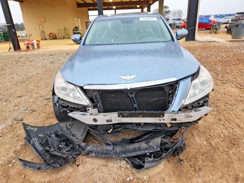 Photo 5 from auction – 2010 HYUNDAI GENESIS 3. with VIN KMHGC4DE1AU077887
