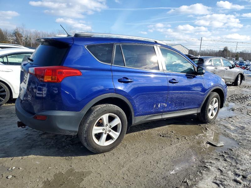 Photo 3 from auction – 2014 TOYOTA RAV4 XLE with VIN 2T3RFREV5EW157668