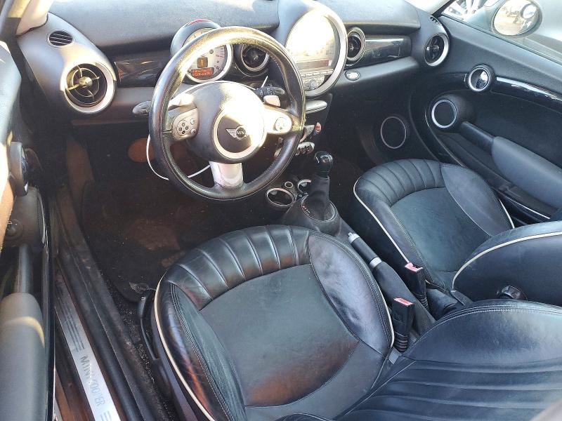 Photo 8 from auction – 2007 MINI COOPER with VIN WMWMF33507TL77765