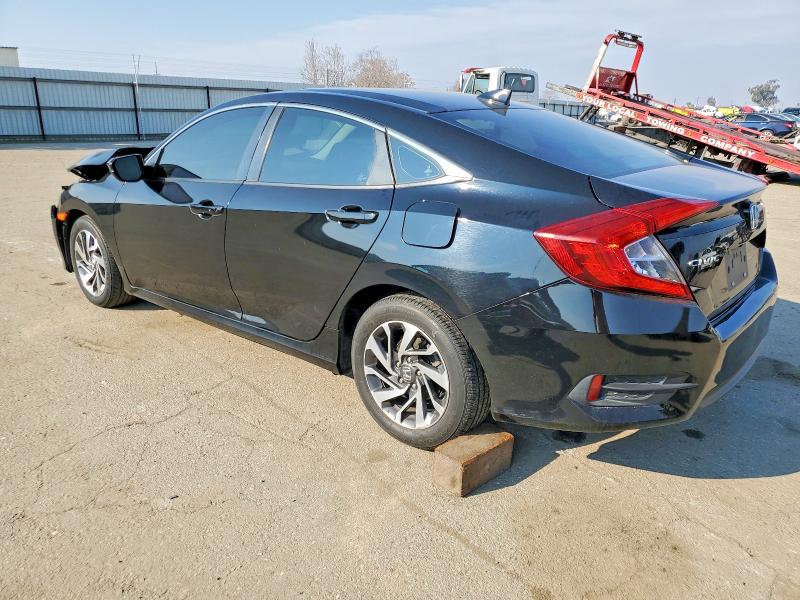 صورة رقم 2 من المزاد - 2017 HONDA CIVIC مع VIN 19XFC2F79HE011468