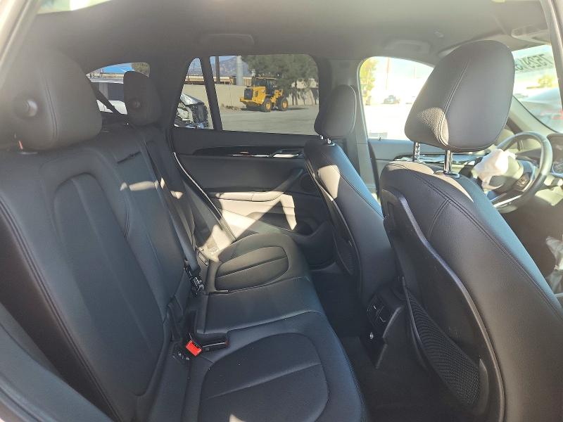 Photo 10 from auction – 2017 BMW X1 with VIN WBXHU7C31H5H33362