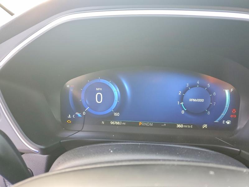Photo 9 from auction – 2020 FORD ESCAPE TIT with VIN 1FMCU9J9XLUA14855