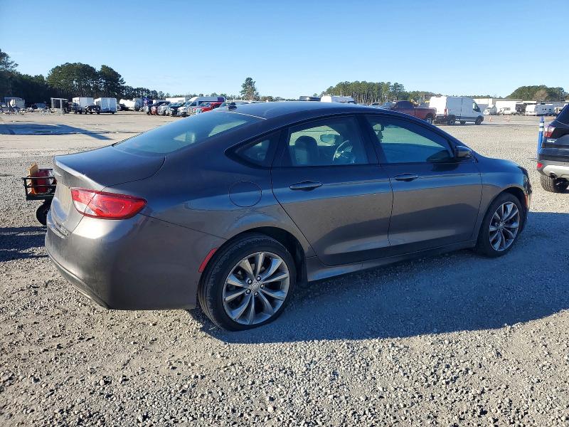 Photo 3 from auction – 2015 CHRYSLER 200 S with VIN 1C3CCCBB0FN709922