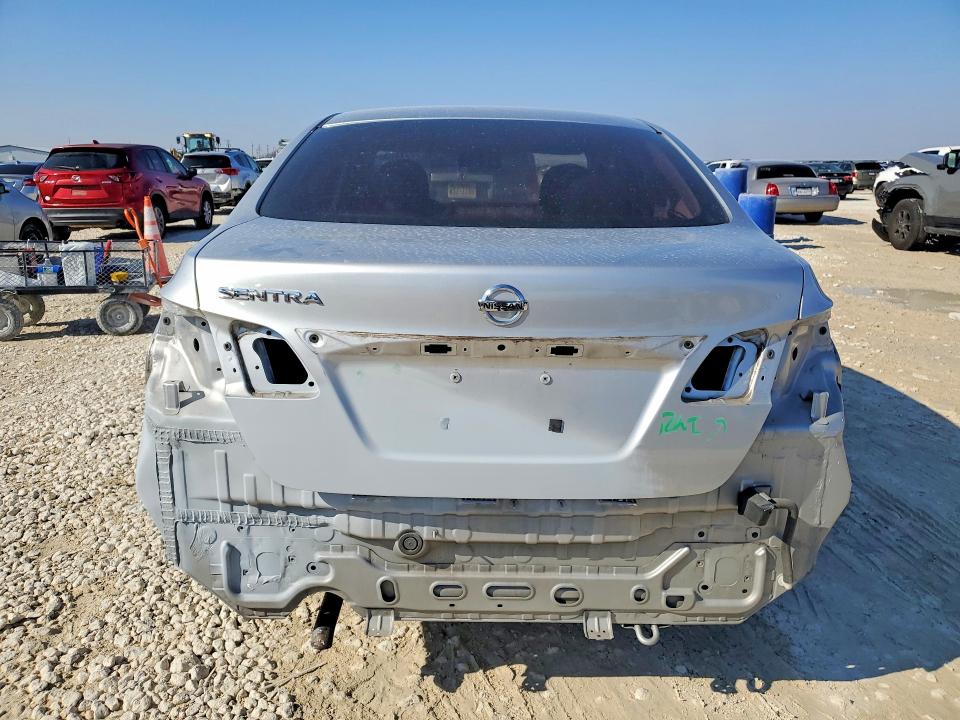 Photo 6 from auction – 2016 NISSAN SENTRA S with VIN 3N1AB7AP8GY264296