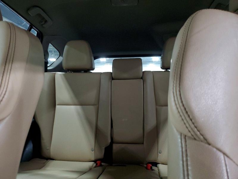 Photo 10 from auction – 2015 TOYOTA RAV4 LIMIT with VIN 2T3DFREV6FW269214