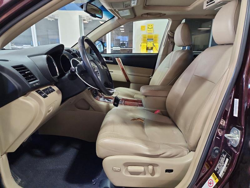 Photo 7 from auction – 2012 TOYOTA HIGHLANDER with VIN 5TDYK3EH8CS056959