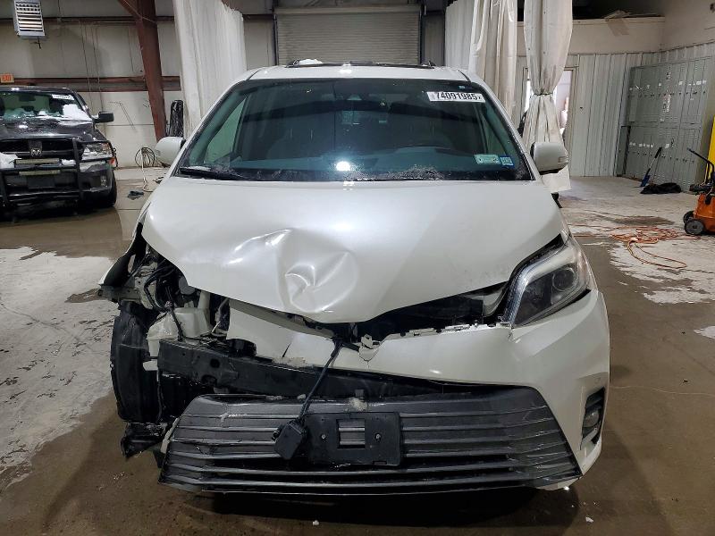 Photo 5 from auction – 2020 TOYOTA SIENNA XLE with VIN 5TDDZ3DC4LS242949