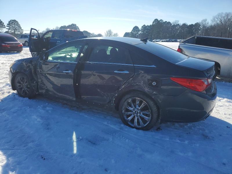 Photo 2 from auction – 2011 HYUNDAI SONATA SE with VIN 5NPEC4ACXBH124988