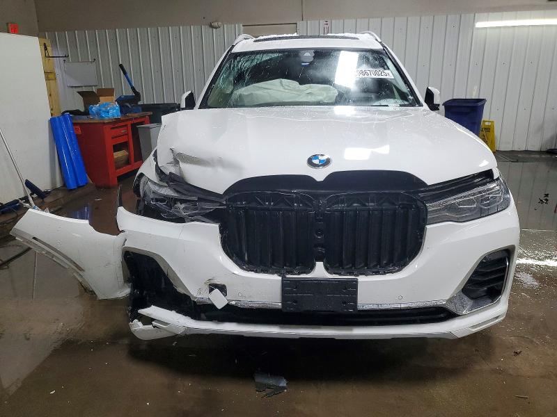 Photo 5 from auction – 2022 BMW X7 XDRIVE4 with VIN 5UXCW2C04N9L82652