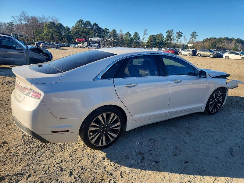 Photo 3 from auction – 2017 LINCOLN MKZ SELECT with VIN 3LN6L5C93HR664907