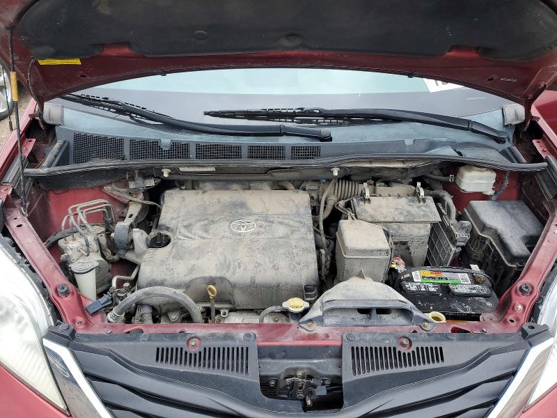 Photo 11 from auction – 2013 TOYOTA SIENNA LE with VIN 5TDKK3DC6DS304462