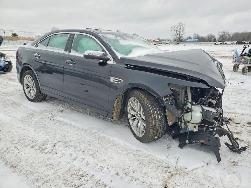 Photo 4 from auction – 2017 FORD TAURUS LIM with VIN 1FAHP2F87HG102251