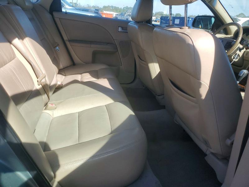 Photo 10 from auction – 2005 FORD FIVE HUNDR with VIN 1FAFP25135G130698