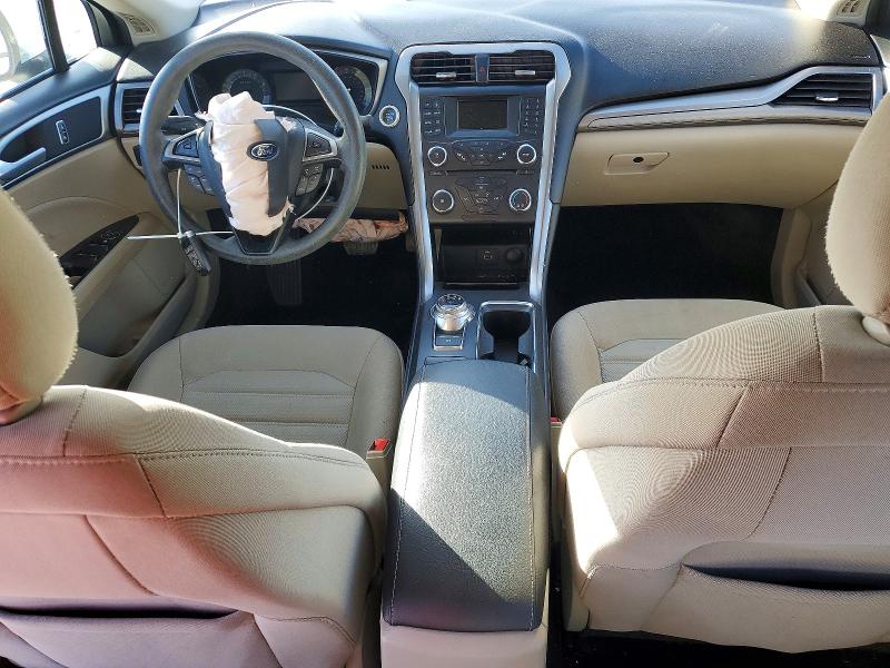 Photo 8 from auction – 2017 FORD FUSION with VIN 3FA6P0H71HR402179