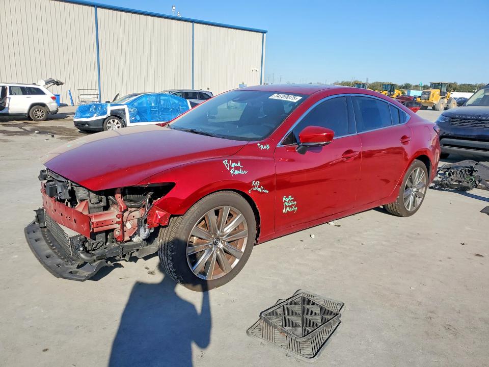 MAZDA 6 2018 with VIN JM1GL1XY0J1319272 - Photo from auction