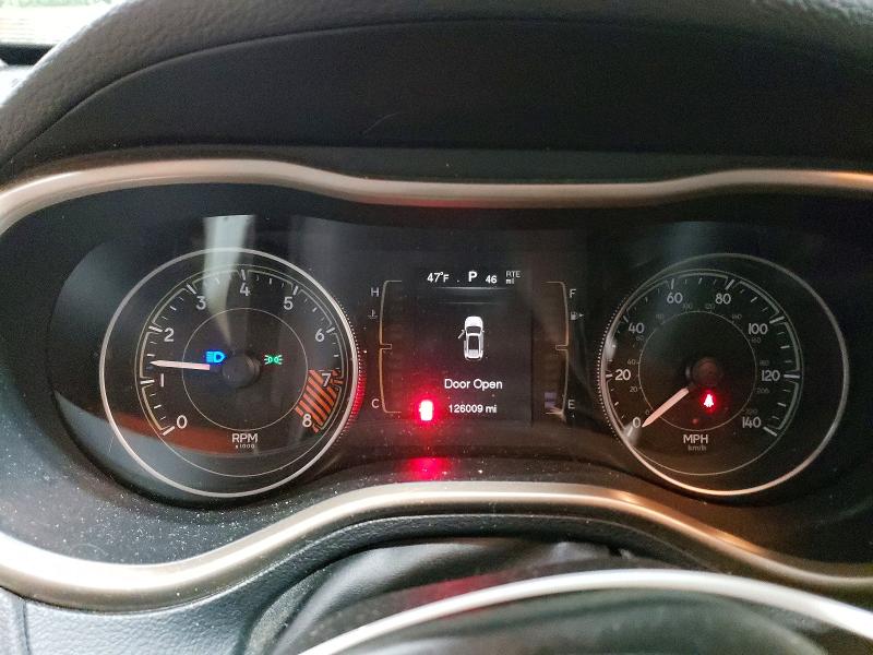 Photo 9 from auction – 2014 JEEP CHEROKEE L with VIN 1C4PJLCS0EW167215