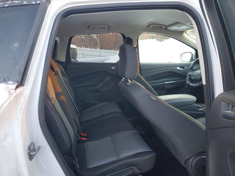 Photo 11 from auction – 2019 FORD ESCAPE with VIN 1FMCU9GD8KUC35493