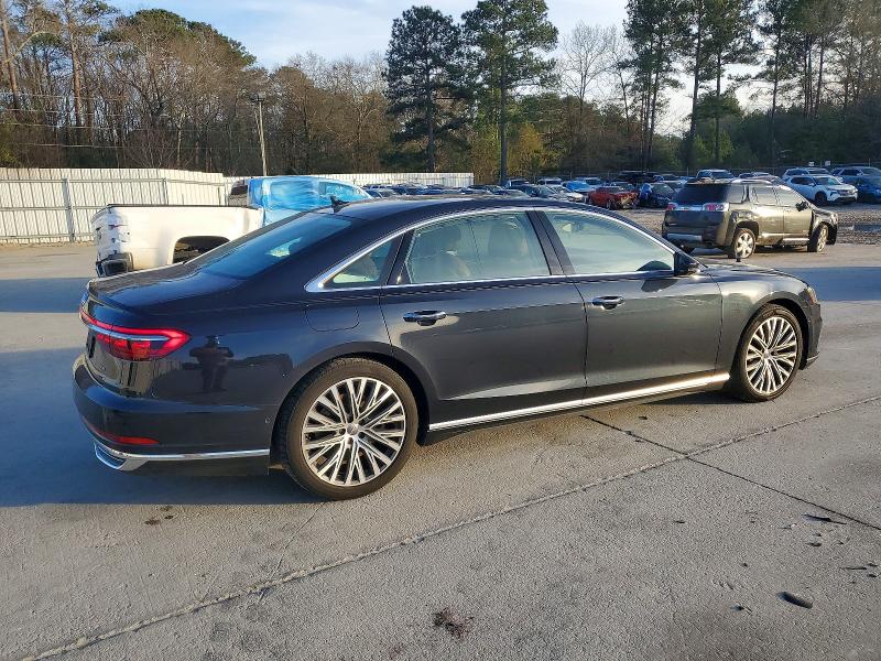 Photo 3 from auction – 2019 AUDI A8 L with VIN WAU8DAF80KN005261