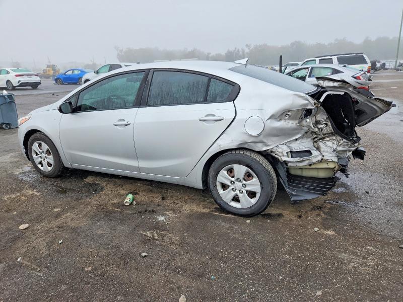 Photo 2 from auction – 2018 KIA FORTE LX with VIN 3KPFL4A71JE195281