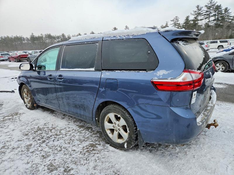 Photo 2 from auction – 2017 TOYOTA SIENNA LE with VIN 5TDKZ3DC0HS864625