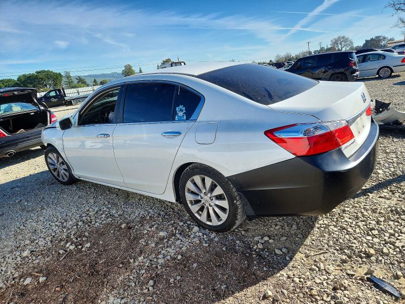 Photo 2 from auction – 2014 HONDA ACCORD with VIN 1HGCR2F75EA163197