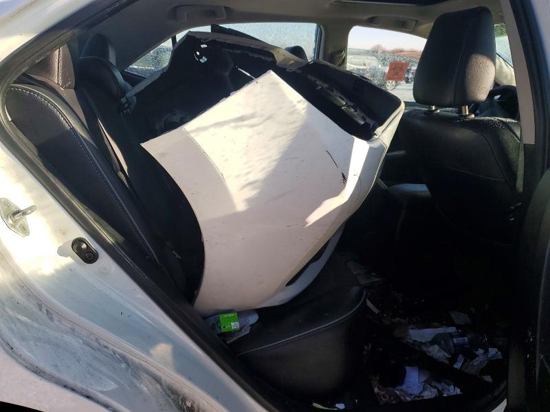 Photo 11 from auction – 2016 TOYOTA COROLLA with VIN 2T1BURHE3GC725044