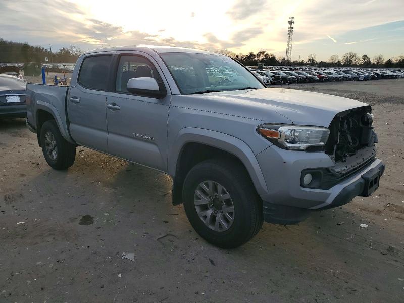 Photo 4 from auction – 2018 TOYOTA TACOMA with VIN 3TMCZ5AN5JM164837