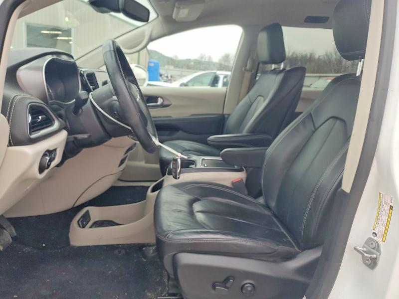Photo 7 from auction – 2022 CHRYSLER PACIFICA H with VIN 2C4RC1L7XNR108622