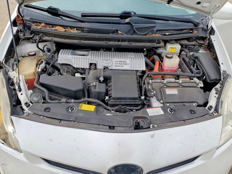 Photo 11 from auction – 2015 TOYOTA PRIUS with VIN JTDKN3DU9F1913299