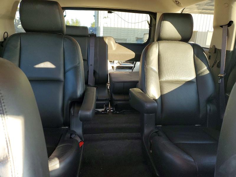 Photo 10 from auction – 2011 CADILLAC ESCALADE with VIN 1GYS3CEF7BR288428
