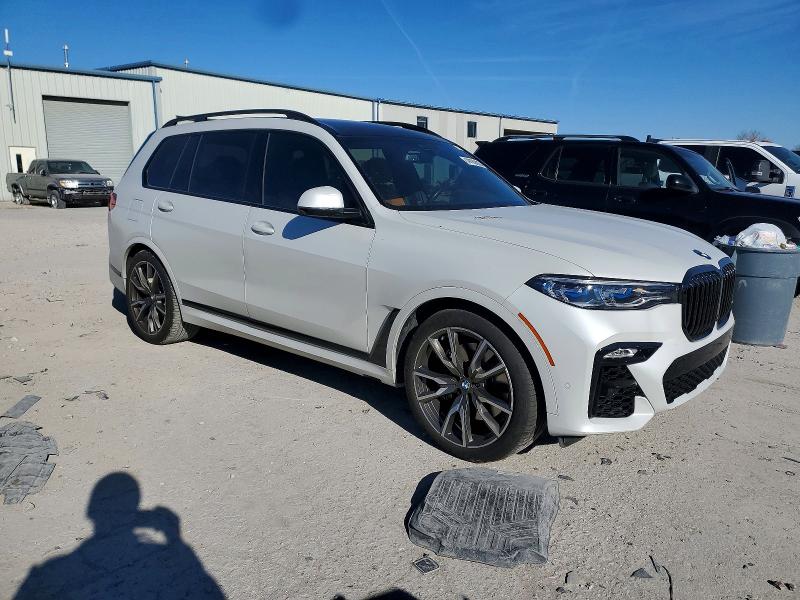 Photo 4 from auction – 2022 BMW X7 M50I with VIN 5UXCX6C05N9J55782