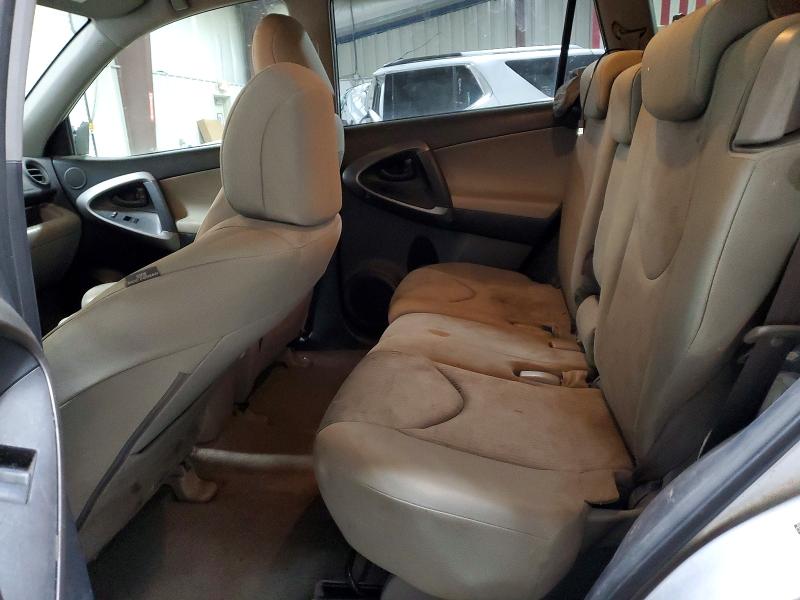 Photo 10 from auction – 2010 TOYOTA RAV4 with VIN JTMBF4DV2AD036903